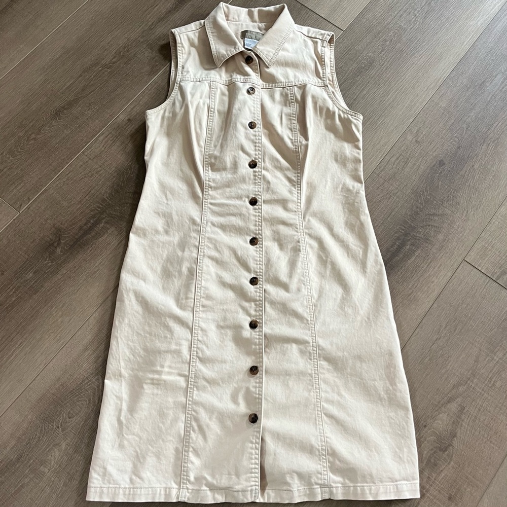 The Territory Ahead Denim Sleeveless‎ Dress Size 6 Beige Button Up Cotton Rugged